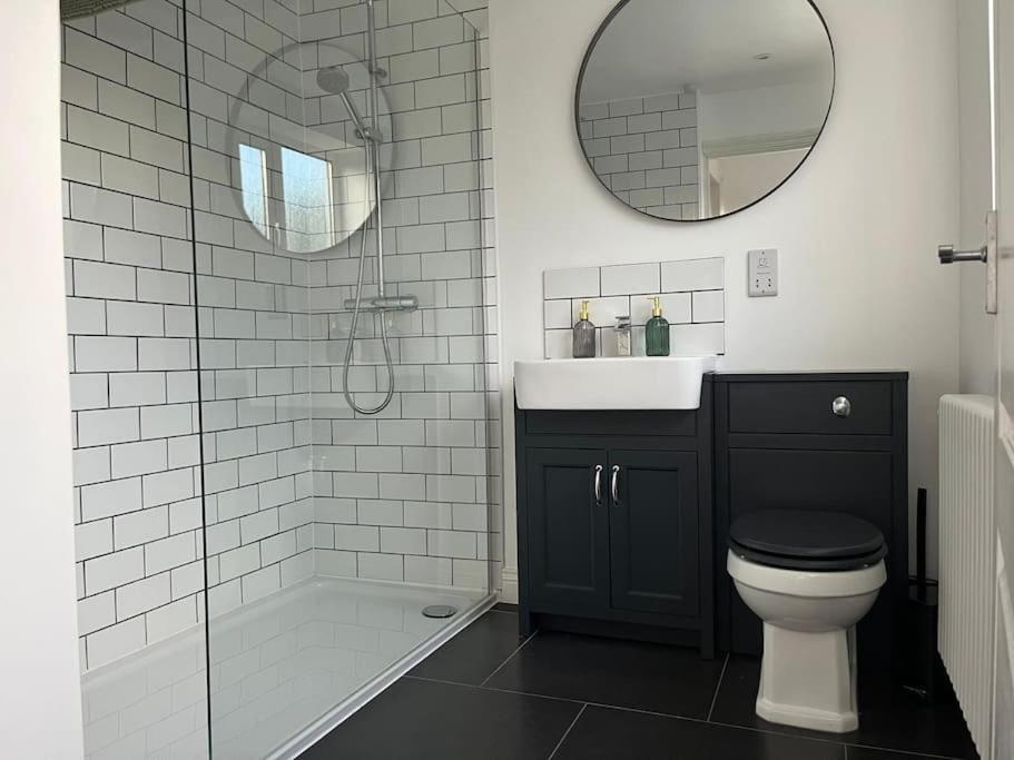 Chic 2 Bedroom Cottage Willingham  ภายนอก รูปภาพ